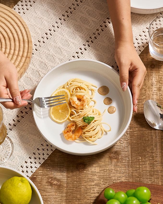 famiware Milkyway 33 oz Bowl Set, Pasta Bowls Set of 6, Salad Bowls Perfect for Your Friend for Housewarming, Thanksgiving, Christmas, White