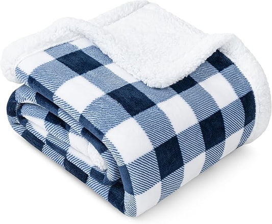 PAVILIA White and Navy Blue Buffalo Plaid Sherpa Throw Blanket for Couch Twin, Soft Fuzzy Flannel Blanket for Bed, Plush Checkered Fleece Blanket and Throws, Warm Thick Winter Blanket Gift, 60x80