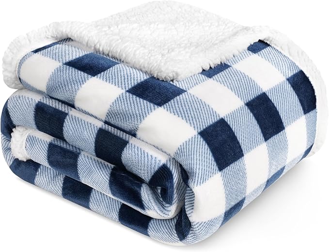 PAVILIA Navy Blue and White Buffalo Plaid Sherpa Throw Blanket for Couch, Plush Checkered Fleece Blanket and Throws, Soft Fuzzy Flannel Blanket for Sofa Bed, Warm Cozy Winter Blanket Gift, 50x60