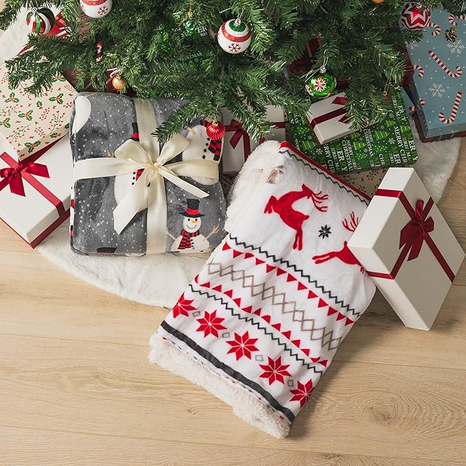 PAVILIA Red White Snowflake Reindeer Christmas Sherpa Throw Blanket, Soft Reversible Fleece Sherpa 50x60 Winter Blanket for Couch & Bed, Christmas Decor