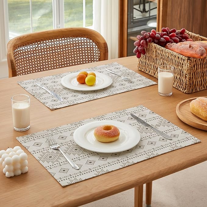 LilyCat Linen Fabric Geometric Stripes Placemats, Durable Boho Dining Table Mats for Kitchen, Rustic Vintage Washable Place Mats Set of 4, 18’’× 12’’