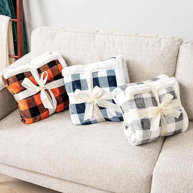 PAVILIA White and Navy Blue Buffalo Plaid Sherpa Throw Blanket for Couch Twin, Soft Fuzzy Flannel Blanket for Bed, Plush Checkered Fleece Blanket and Throws, Warm Thick Winter Blanket Gift, 60x80